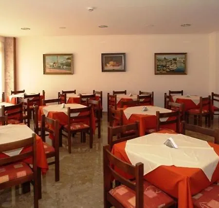 Hotel Theonia