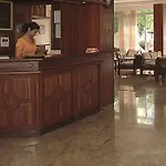 赛奥妮亚酒店
