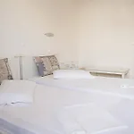 赛奥妮亚酒店 2* 科斯镇