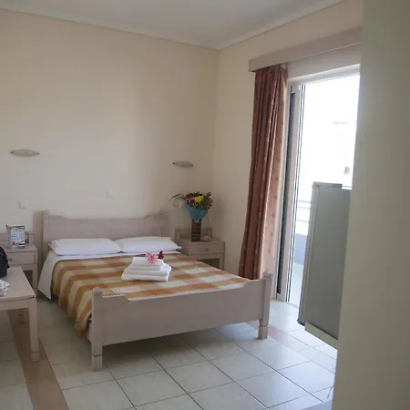 Theonia 2* İstanköy